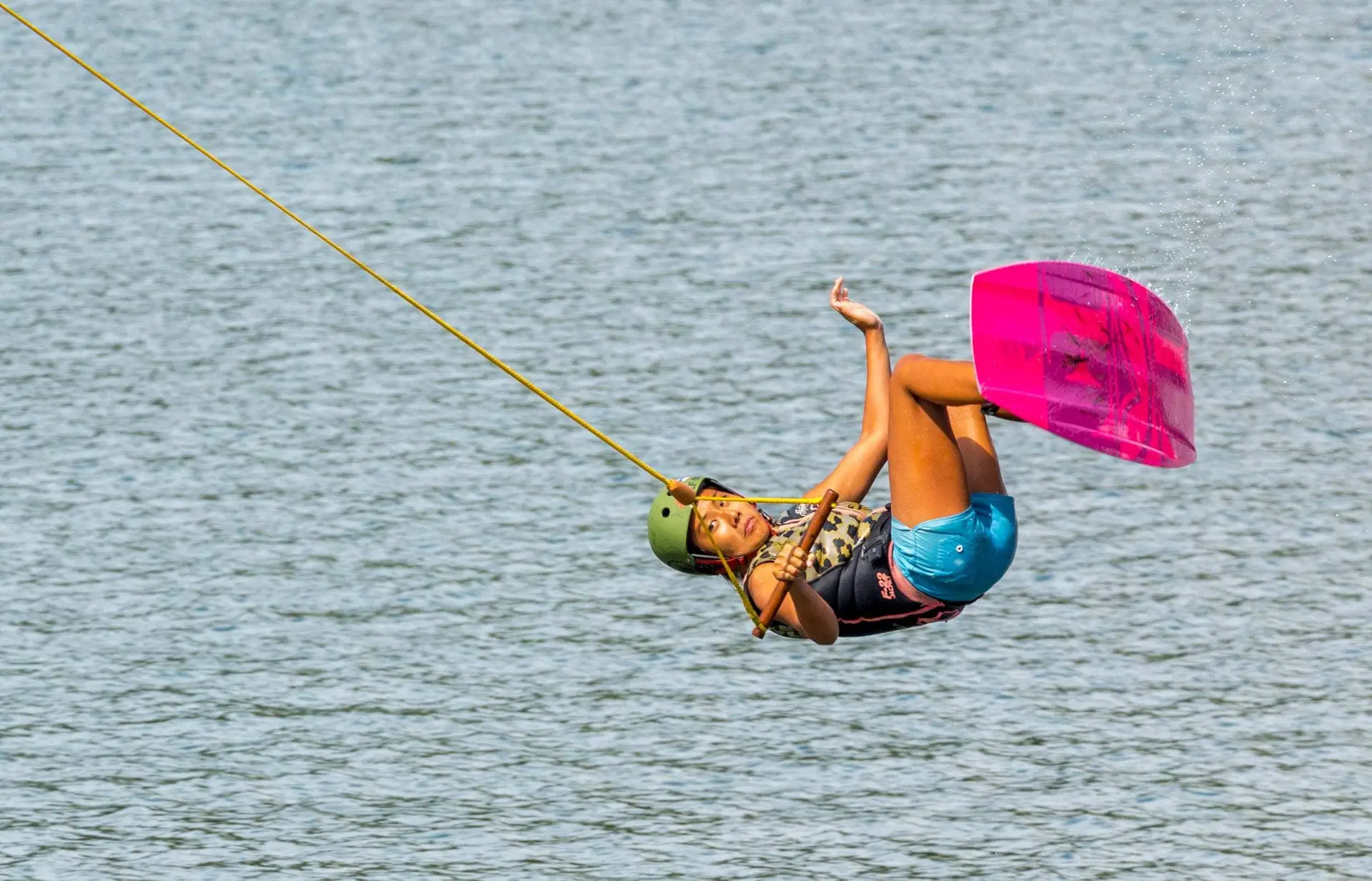 Kiteboarding Windsurfing