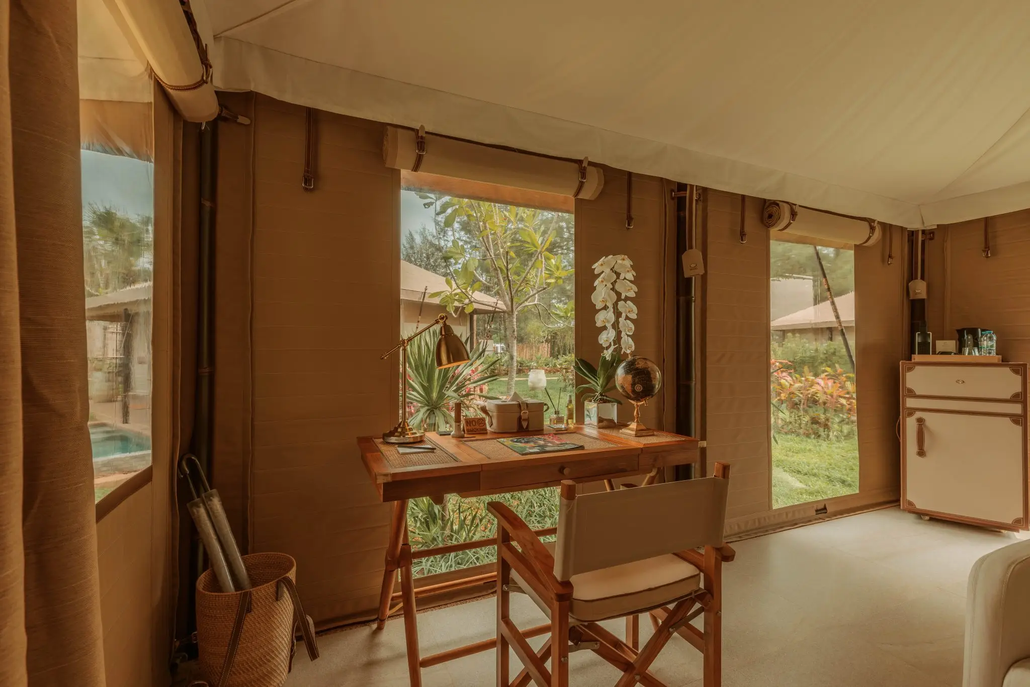 1 Bedroom LagoonTent 7 2048x1366 1