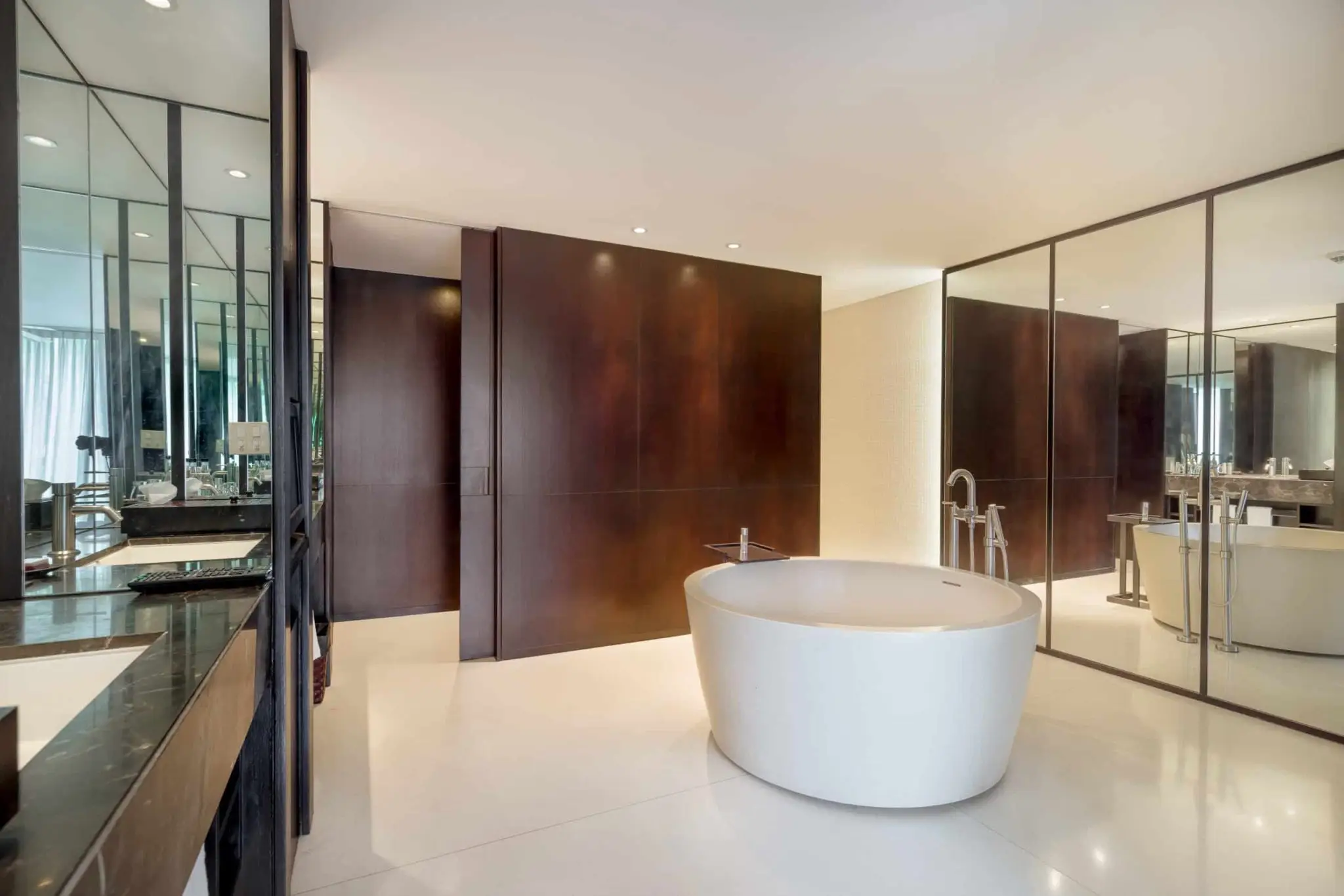 2 Bedroom Presidential Loft 5 PRESIDENTIAL PENTHOUSE LOFT 5 scaled 1 2048x1366 1