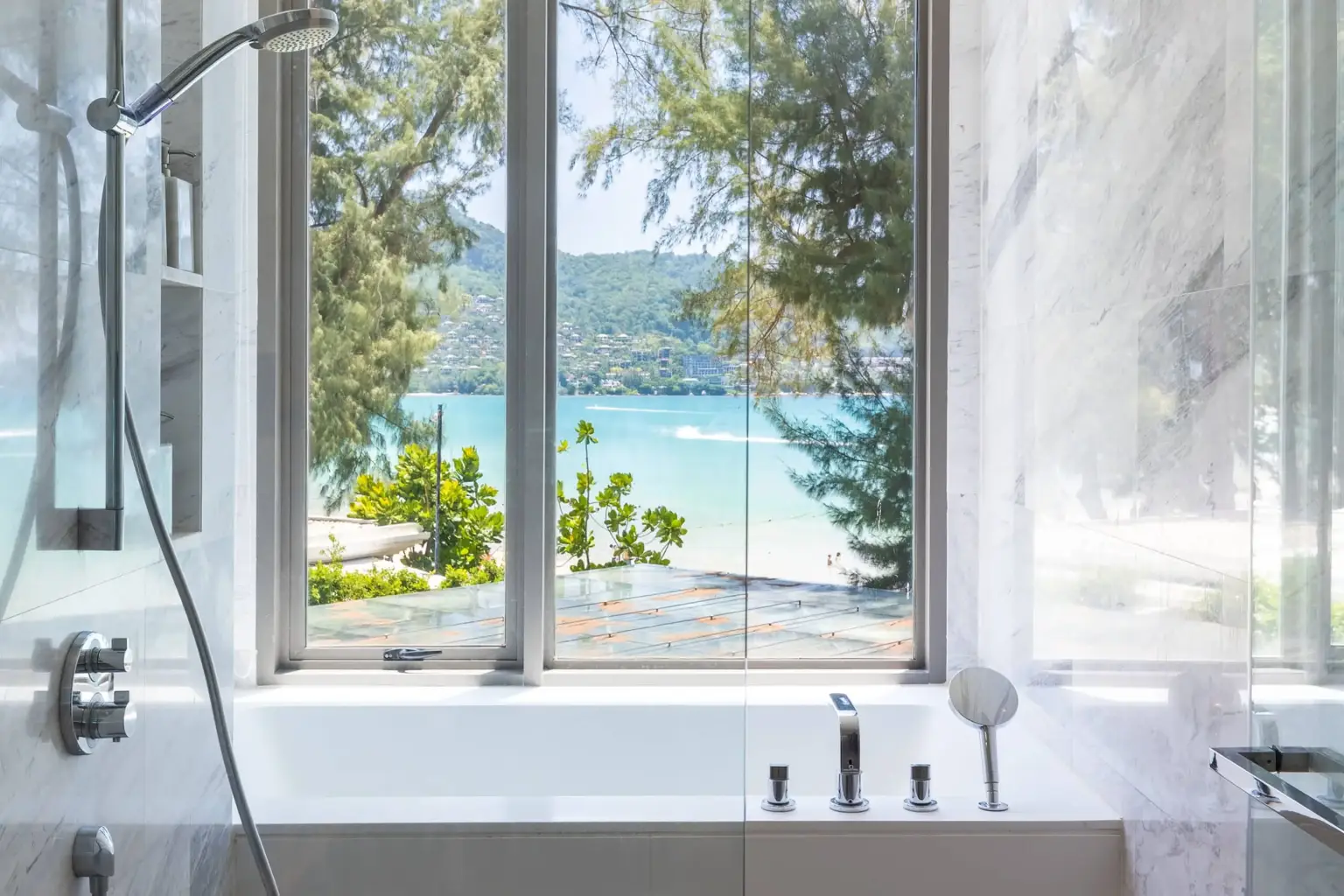 2 Bedroom Azure Sea View Suite 3 image 46 1536x1024 1