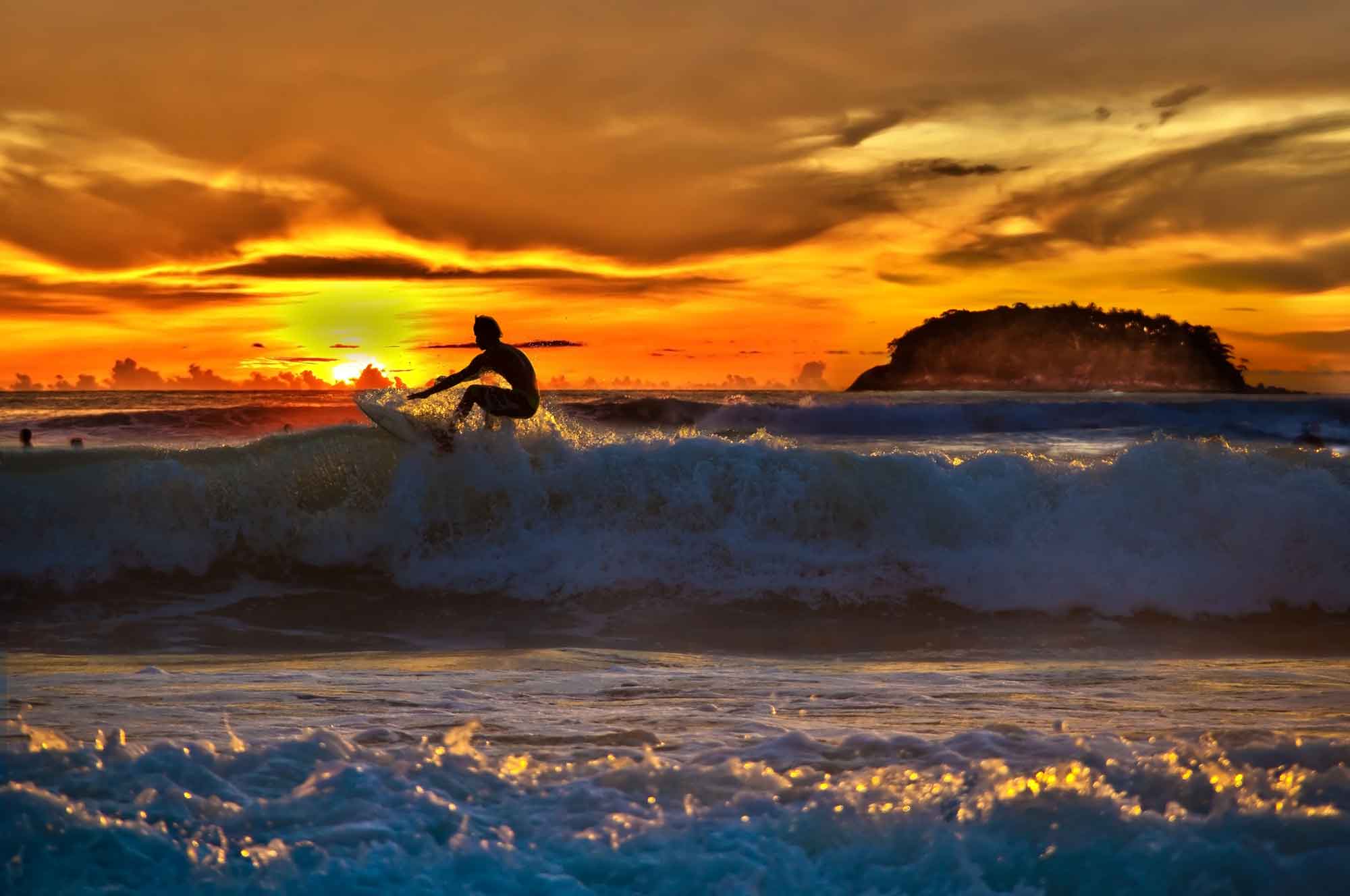 SURF’S UP 6 Phuket Surf 2