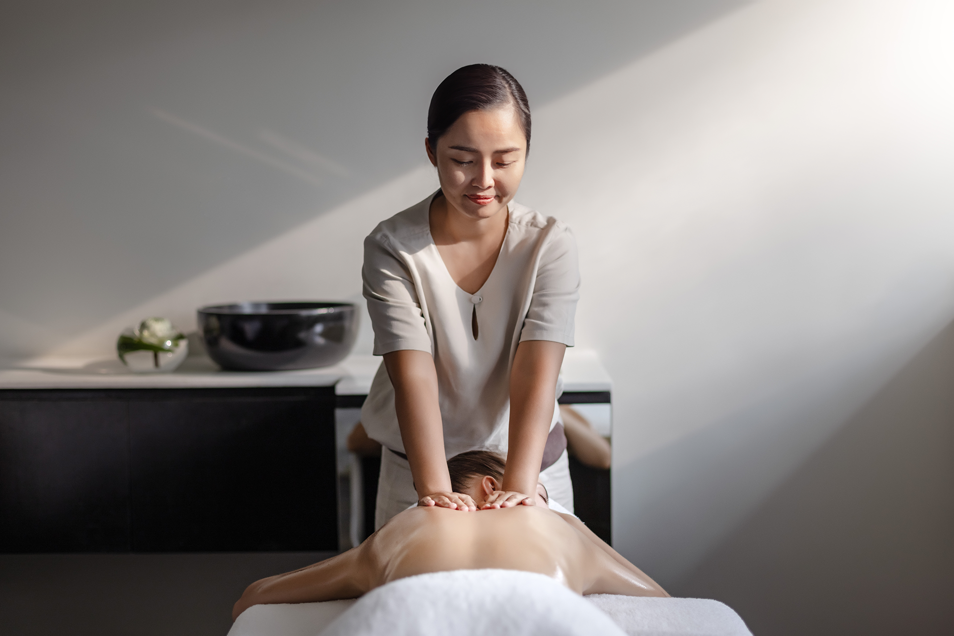 Surin Beach Phuket 8 wellness homepage